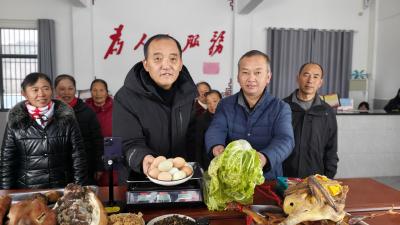 英山：三村联播“抱团”破局，助力山货出山