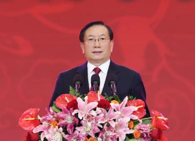 2026年湖北省春节团拜会在汉举行 王忠林致辞 李殿勋主持 孙伟诸葛宇杰等出席