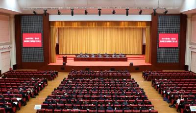   黄州区“新春第一会”  吹响冲锋号：以“五大突破”加速推进主城崛起