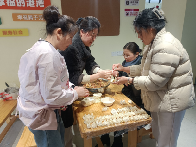 小年饺子香 暖胃更暖心——黄州万福公路服务区为货车司机送温暖