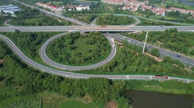 大道如虹绘新景——黄州公路2025年交出“畅安舒美”答卷