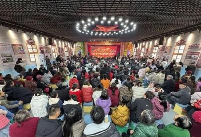 连续8年不中断！武穴花桥镇杨二岭村晚，藏着乡村最美年味