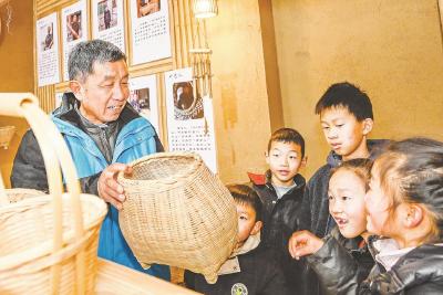 寒假邂逅竹编非遗，乡村童梦绽匠心