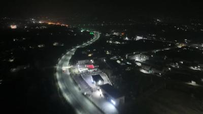 220盏路灯照亮乡村振兴路