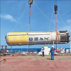 我国完成首次火箭一级箭体海上打捞回收任务