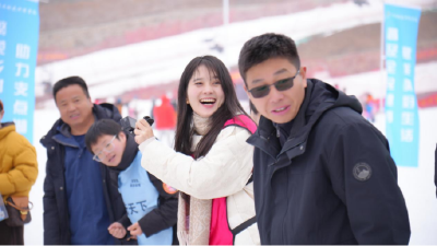 黄冈冰雪趣味赛燃爆英山！“百镇千村”解锁冬日快乐密码