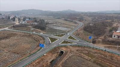 2月6日 早！黄冈 |千年黄州再迎寿苏盛事◆黄州“冰雪王国”本周开园