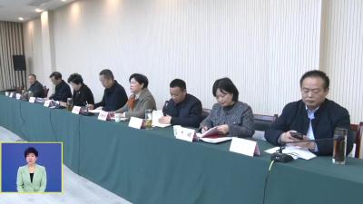 市总工会五届五次全委会议召开