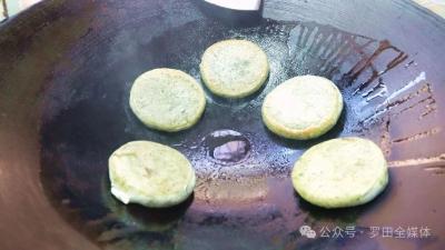 大别山老农悟透“好物经”  罗田“两栖农民”守牢山货出山根脉