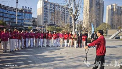 英山：持杖健走开启马年新的征程 线上线下融合赋能科学健身