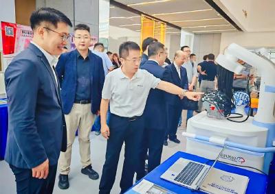 武汉“五谷丰登”战略正加速推进 力争产业集群规模今年超2.1万亿元