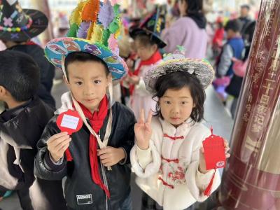 π的狂欢！东坡小学这场“数学派对”太好玩了！