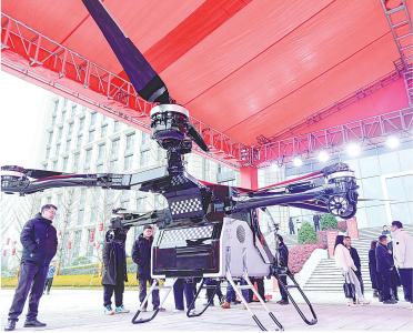 百亿基金助推千亿级产业集群加速崛起  黄石角逐智能网联汽车新赛道