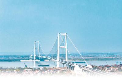 一桥“智”架筑通途 大道如虹向支点  全球首座智慧悬索桥点亮“星光大道”