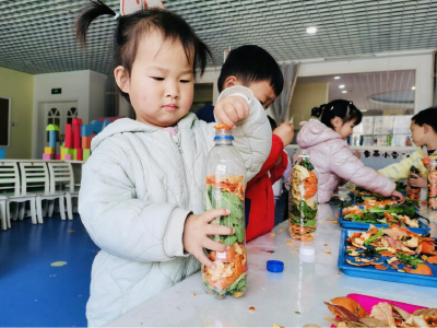 童心护绿 共赴春光   罗田县幼儿园拨云尖园区开展植树节主题实践活动