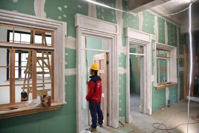 “竖店”崛起遇到AI冲击 微短剧行业再寻破局之路