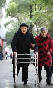 花开无声 ——追记“共和国勋章”获得者张富清的妻子孙玉兰