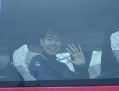 为黄冈而战🦾刚刚，他们热血出征