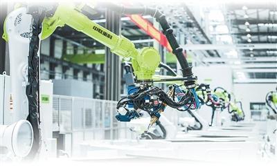 给机器装上“大脑”和“眼睛”