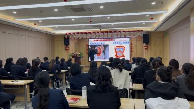 新华保险黄冈中支开展消防安全培训