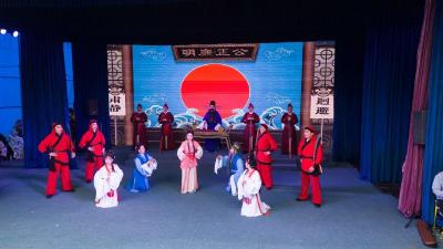 守正创新传文脉 向下扎根育新苗——湖北黄梅戏艺术剧院将文化种子播撒在田间地头