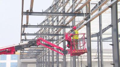 主体工程已现雏形  黑豹黄冈物流园二期项目建设再提速