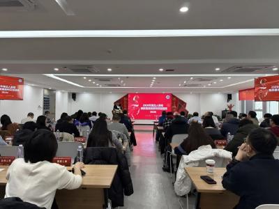 聚焦行业痛点凝共识  黄冈23家险企共话个险高质量发展