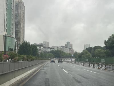 今日快评丨“天大的事”须尽“超常之责”