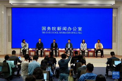 共绘美丽中国画卷——聆听他们的生态环保故事