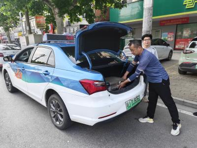 黄冈职大定制出租车服务上线  “点对点”暖心服务  