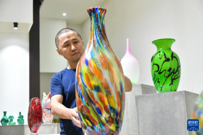 薪火相传 “琉”光溢彩 