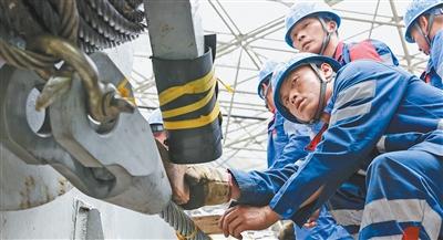 中国天眼”关键部件实现中国造