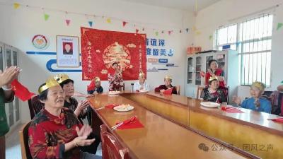 白云山村的“硬汉”书记与他的“柔情”生日会