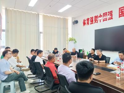 “上半年没球打？”黄冈城区近20家俱乐部当面“吐槽”，篮协现场给出时间表
