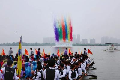 “飞”舟决高下！燃爆白潭湖！