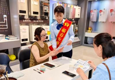 蕲春农商行营业部开展存款保险宣传活动  筑牢金融安全防线