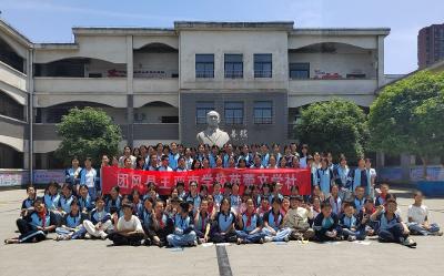 团风县王亚南学校“漆韵诗香”润童心