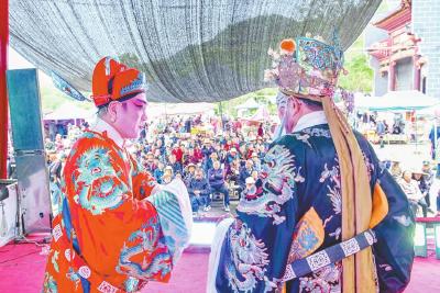 浠水县开展“送戏下乡 文化惠民”活动