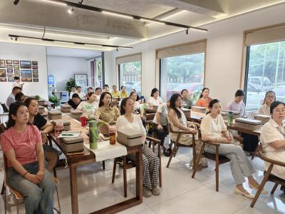 茶香润巾帼·技能启新程——黄州区2026年首期巾帼茶艺师培训班顺利开班