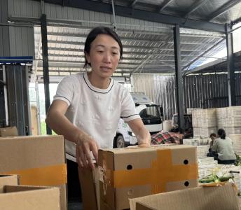 她把仙桃这些农副产品推向全国