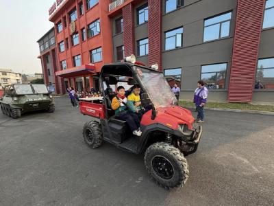 武当山特区幼儿园组织幼儿走进消防驻防大队开展安全教育