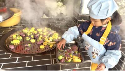 武当山特区中心幼儿园“生活小厨房”启用