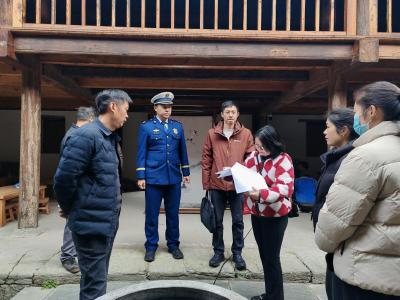 武当山特区加强文物古建筑在建工地消防安全检查指导