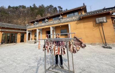 武当山鲁家寨村：老宅焕新颜 民宿兴山村