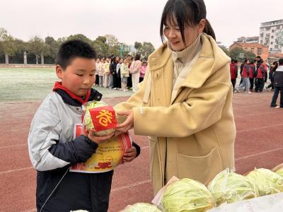 杨家畈中心小学：特色开学典礼迎接新学期