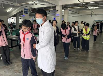 太极湖学校开展春季食品安全应急演练 筑牢校园安全防线