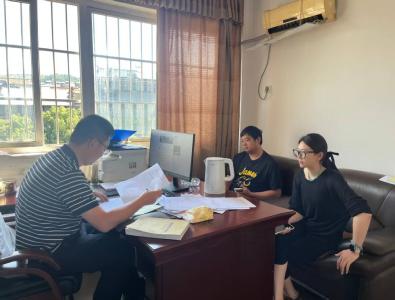 武当山公积金办开展公积金催缴催建及政策宣讲工作