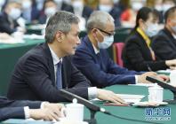 从人民中汲取磅礴力量——习近平总书记同出席2020年全国两会人大代表、政协委员共商国是纪实