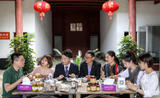 瑞金交出脱贫攻坚完美答卷，线上线下带动扶贫累计8600余万元