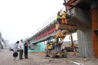 武穴：“嵌入式”监督 护航重大项目建设进入快车道